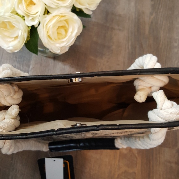 Lucas Cat Print Expandable Tote New with tags - Picture 3 of 5